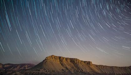 APP下载 LY Sports-“足球智者”：某某教练解读战术变革心得，足球技战术训练全书