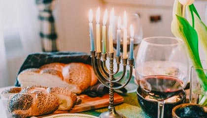 LeyuSports-张伟丽在体能训练中完成高难挑战，张伟丽平时训练视频