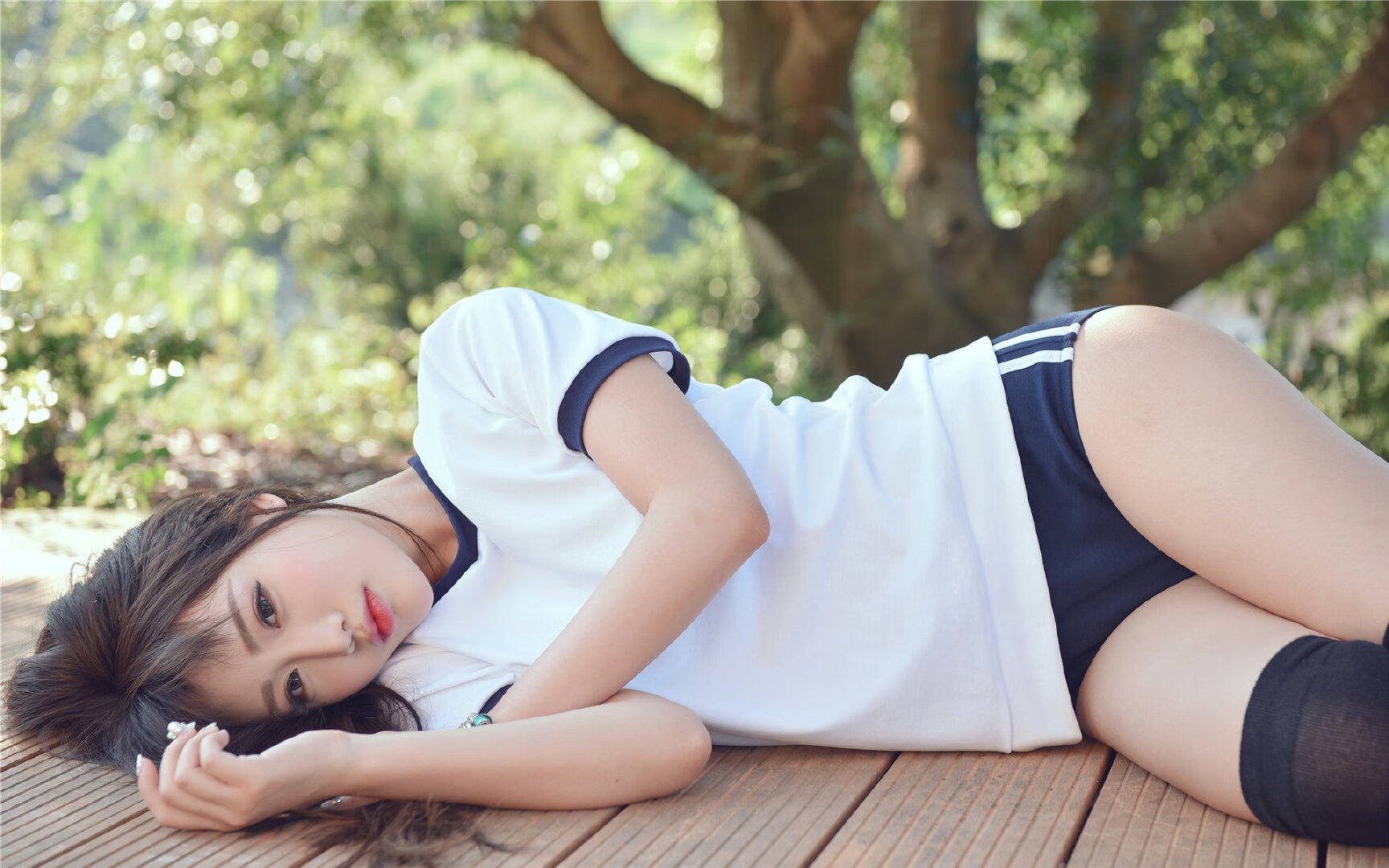 积极推动校园篮球创新计划,提升青少年的竞争意识和团队合作能力