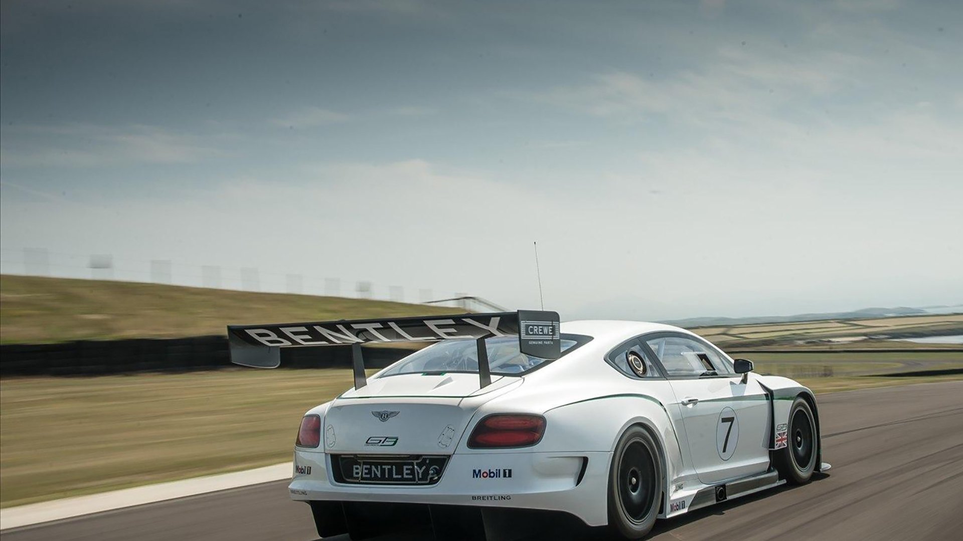 英格兰3-3平阿根廷，比赛惊心动魄，英格兰阿根廷比分