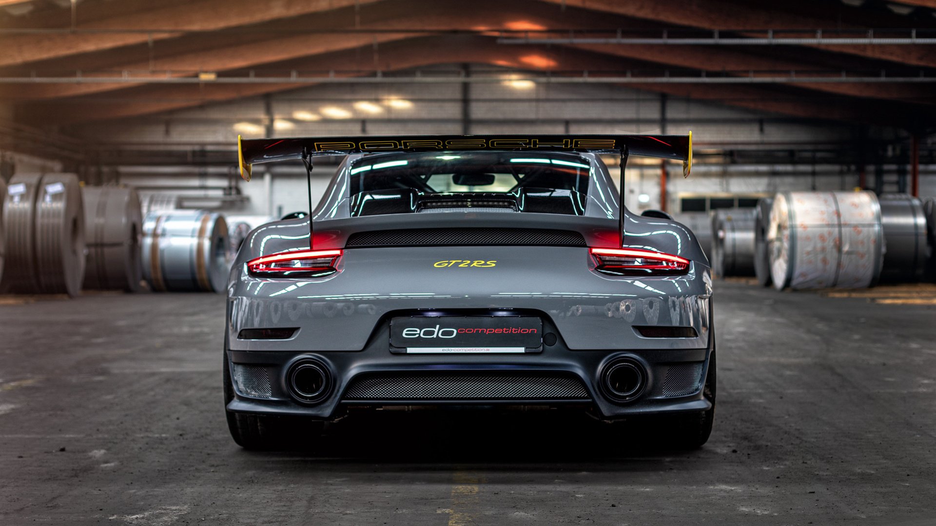 LEYU乐鱼体育官方网站-桑托斯年轻球员对阵弗拉门戈表现出色，桑托斯客场球衣