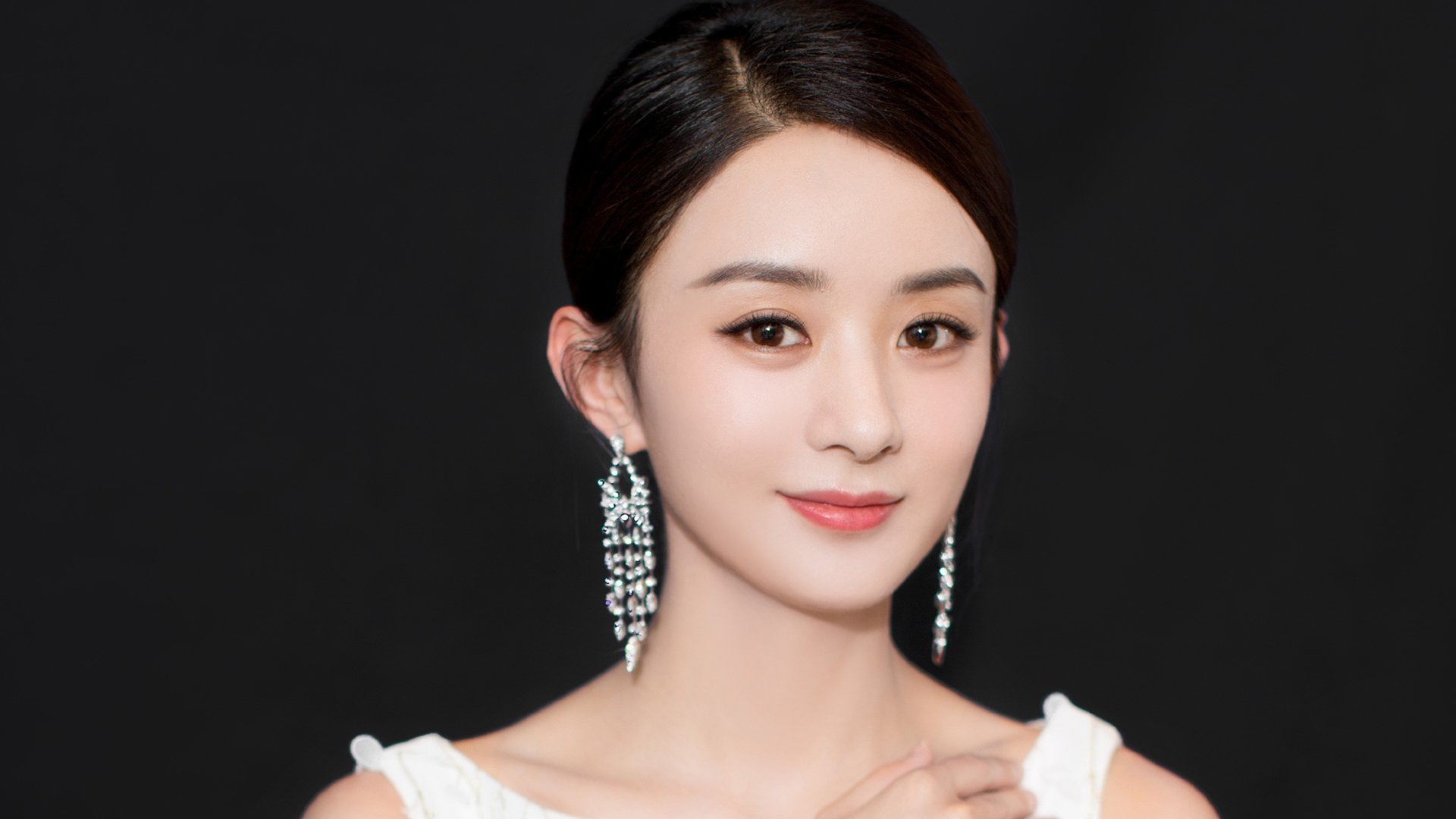 阿贾克斯狂胜 夺得荷甲联赛冠军,阿贾克斯荷兰中场